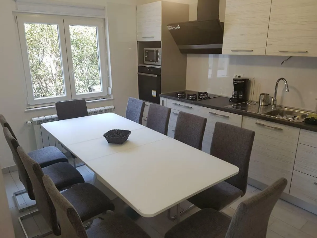 App Sandra 3 Bedrooms On 112M2 Kostrena Sodici 0*,