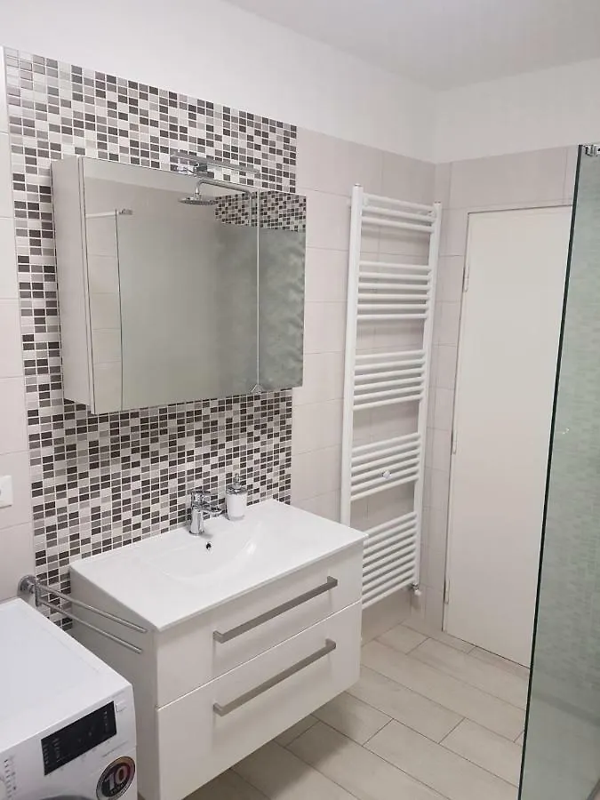 App Sandra 3 Bedrooms On 112M2 Kostrena Sodici 0*,